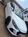 Hyundai Elantra ECO 2018 White - 3