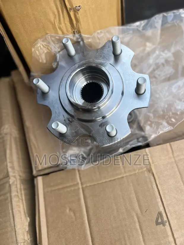 Mitsubishi Pajero Hub Bearing - Brand New - 1