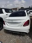 2017 Mercedes-Benz C300 Luxury Sedan RWD White - 3