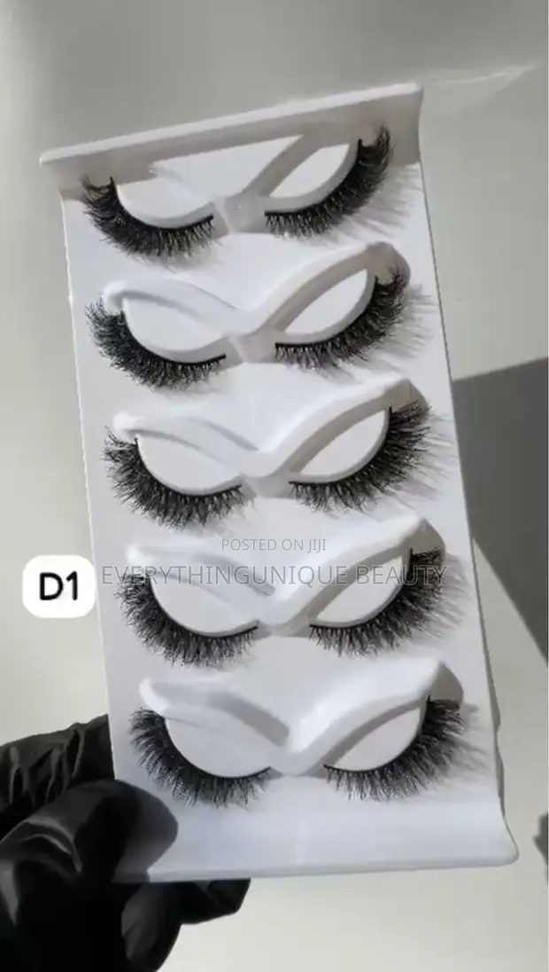 Cat Eye Lashes - 1
