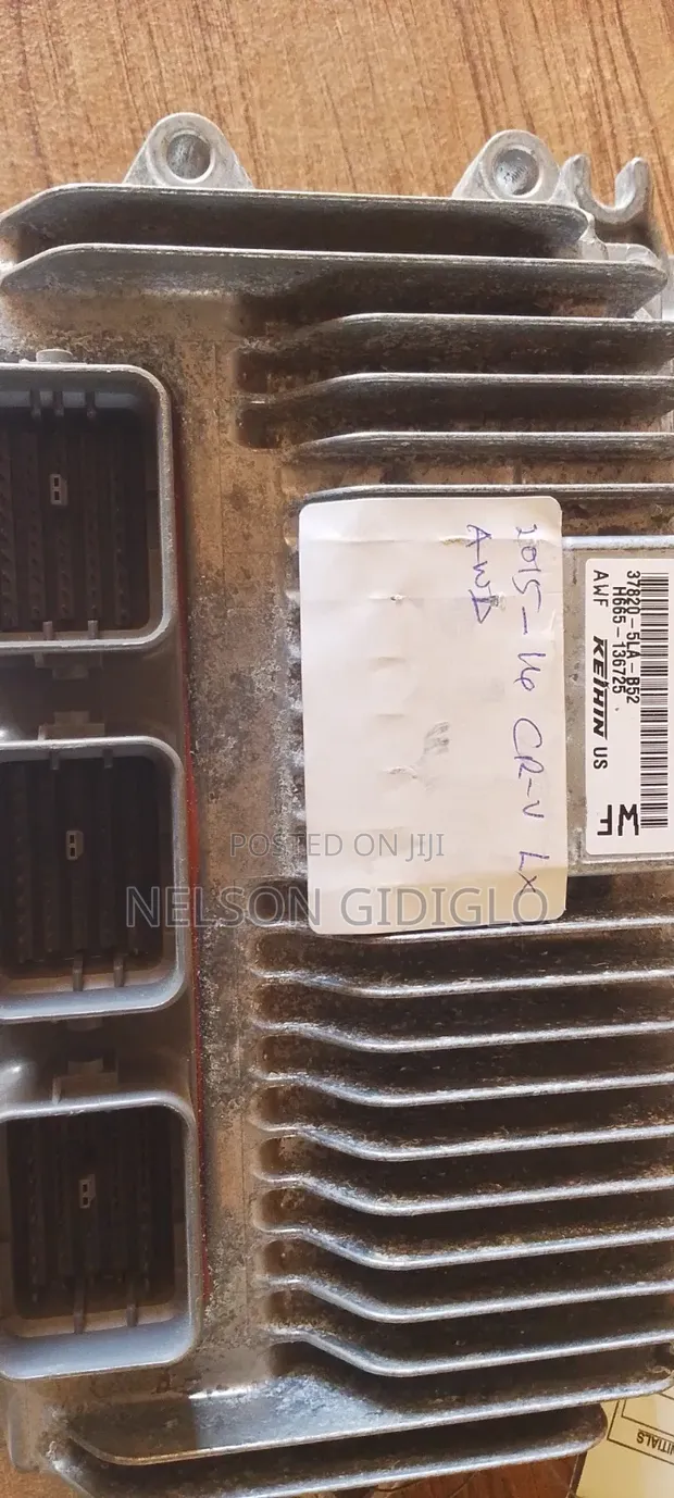 Honda CR-V 2.4 Control Board (2015-2016) - 1
