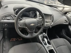 Chevrolet Cruze 2017 Silver