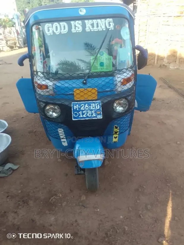 Bajaj RE Three-Wheeler 2025 Blue - 1