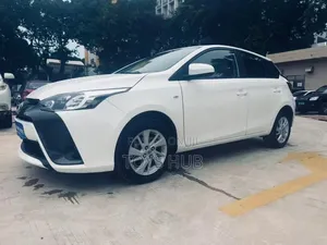 Toyota Yaris L Hatchback 2018 White