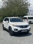 Kia Sorento 2012 White - 4