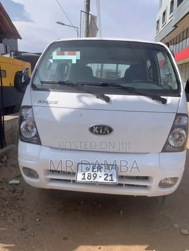 Kia Bongo 3 Truck - 1