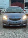 Toyota Belta 2012 Blue - 2