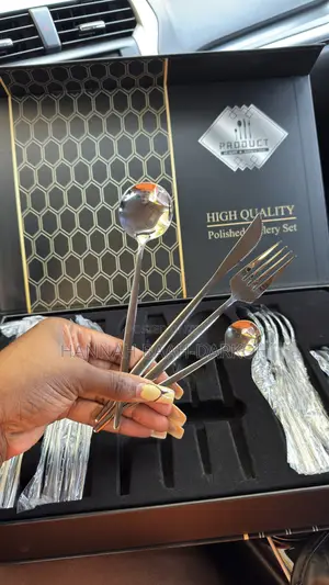 24-Piece Stainless Steel Cutlery Set