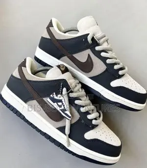 Nike Force Sneakers