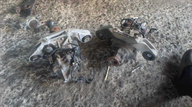 Honda CR-V Driving Gear - Used Parts - 1