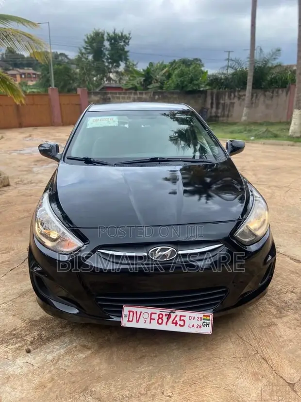 Hyundai Accent 2016 Black - 1