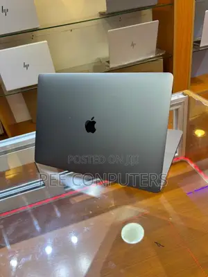 Apple MacBook 2016 13-inch Laptop