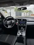 Honda Civic 2018 White - 3