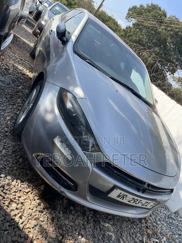Dodge Dart 2016 Silver - 1