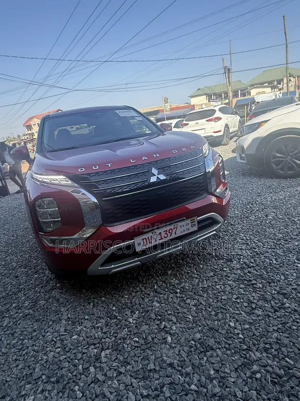 Mitsubishi Outlander SE 2025 Red - 1