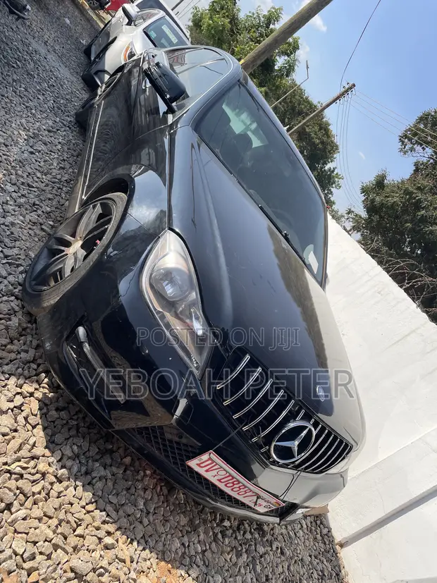 Mercedes-Benz C250 2014 Black - 1