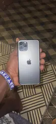 Apple iPhone 11 Pro 256 GB Gray - 1