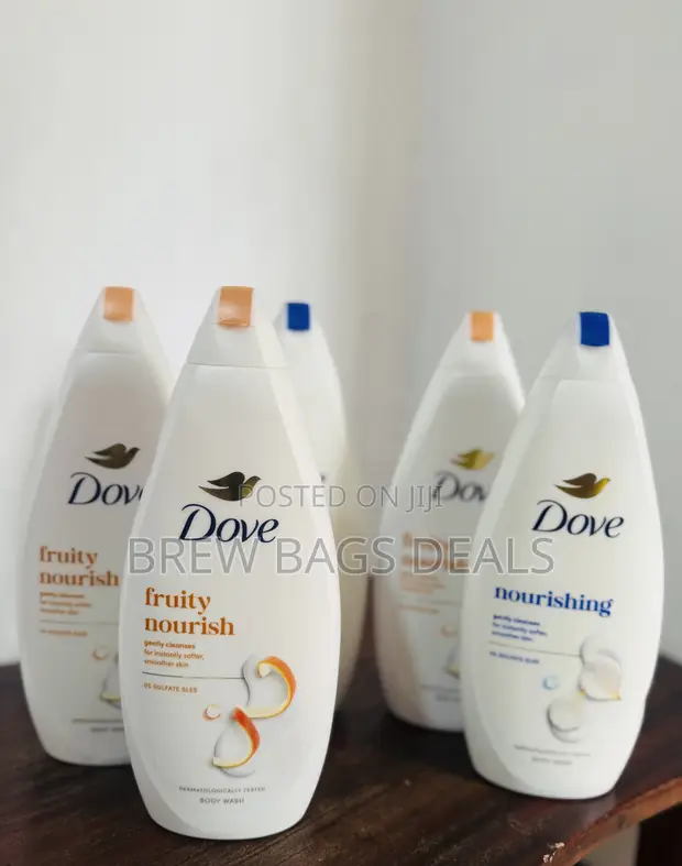 Dove Fruity & Nourishing Body Wash 720ml - 1