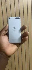 Apple iPod Touch 6th Gen 32GB - 2