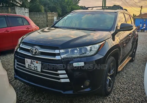 2015 Toyota Highlander XLE SUV - 1