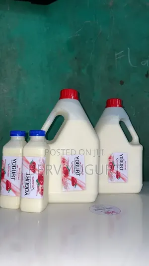 Fresh Yogurt and Greek Yogurt