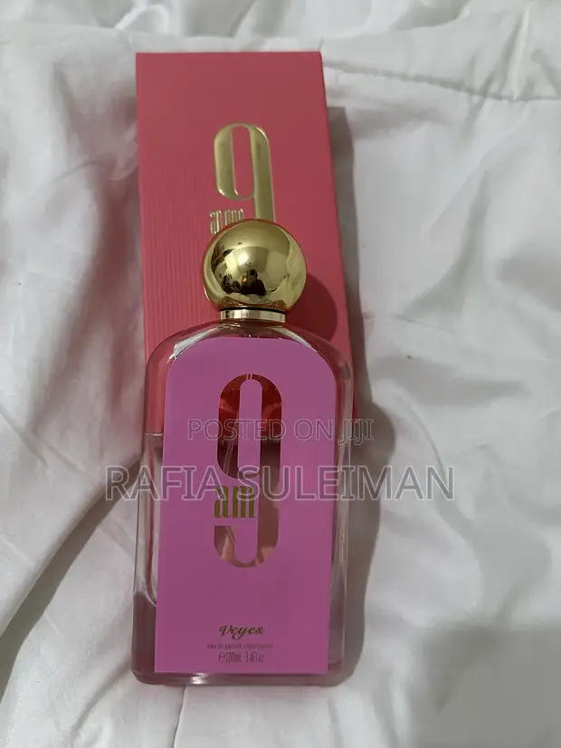 Lattafa Perfume and Bodysplash - 1