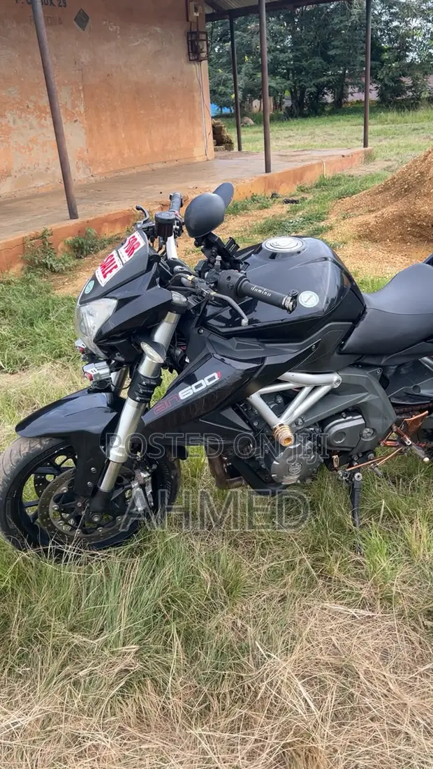 Benelli BN600 TNT 2017 Black - 1