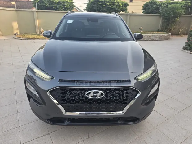 Hyundai Kona 2018 Gray - 1