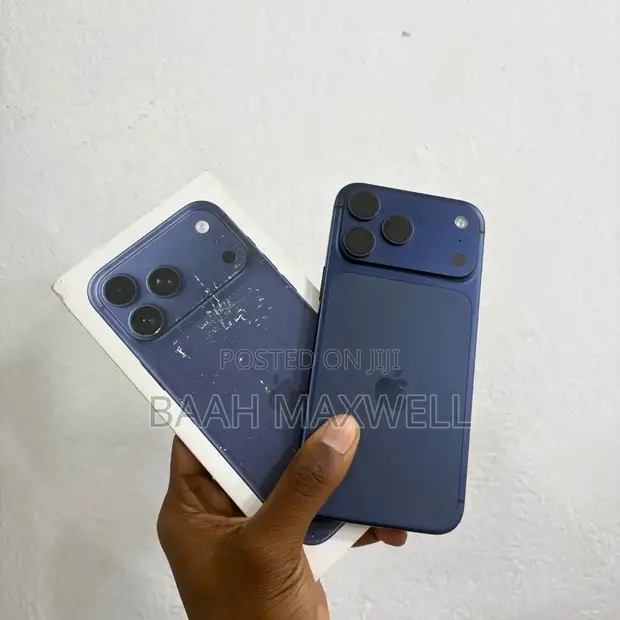 Apple iPhone 17 Pro Max 256GB Blue - 1