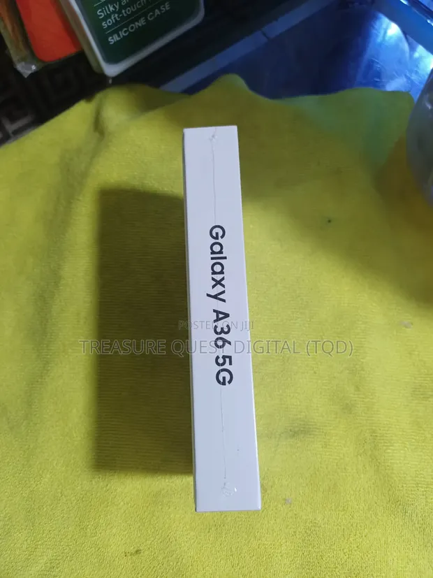 New Samsung Galaxy A36 128GB White - 1