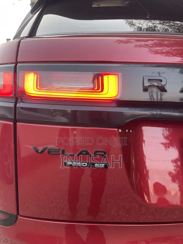 Land Rover Range Rover Velar P250 SE R-Dynamic 4x4 2019 Red - 1
