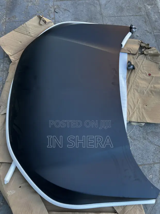 Honda CR-V Bonnet (2017-2021) - 1