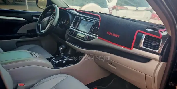 Toyota Highlander 2015 Black - 1