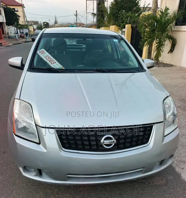 Nissan Patrol 2011 Silver - 1
