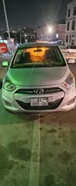 Hyundai i10 2013 Silver - 1