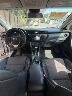 2017 Toyota Corolla SE Special Edition Sedan