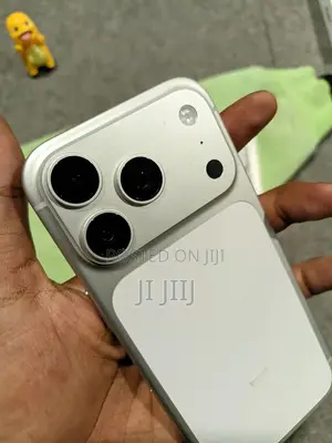 Apple iPhone 17 Pro Max 256GB White