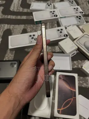 Apple iPhone 16 Pro Max 256GB Gold