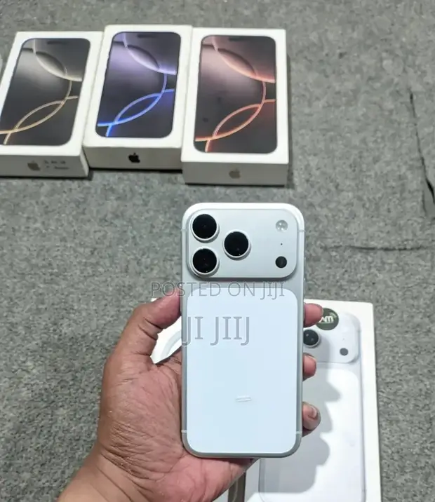 Apple iPhone 17 Pro 512GB White - 1