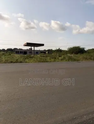 12 Plots of Land with Fuel Station Potential by Highway
