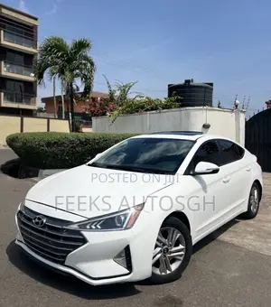 2020 Hyundai Elantra Limited - White