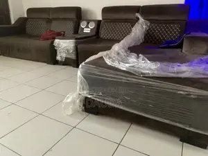 Quality Sofa with Integrated Bluetooth Speaker