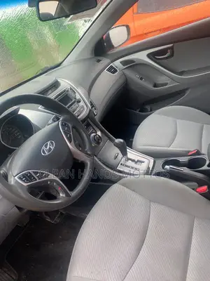 2013 Hyundai Elantra GLS Sedan FWD (1.8L)