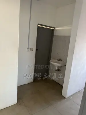 2-Bedroom House for Rent in Kaneshie Estate