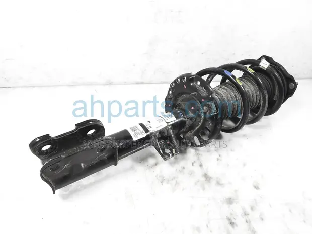Hyundai Santa Cruz 2022-2025 Front Shocks (Used) - 1