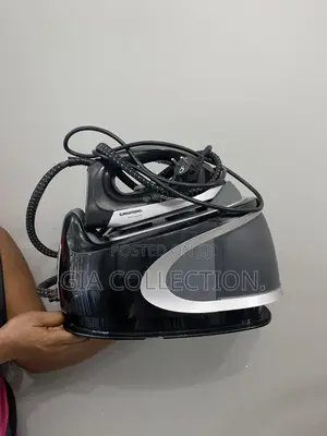 Grundig Premium Line Steam Station Iron