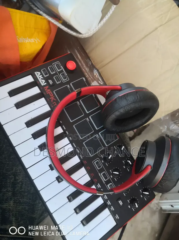 Akai Studio Drum Pad - 1
