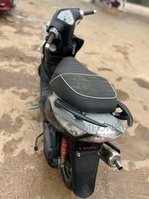 Kymco Agility 2023 Scooter - Black