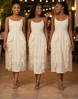 Ladies' Sleeveless Straight Dress