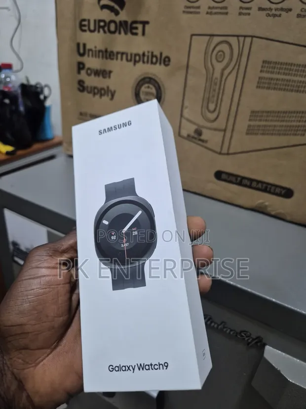 New Samsung Galaxy Watch 9 (44mm) - 1